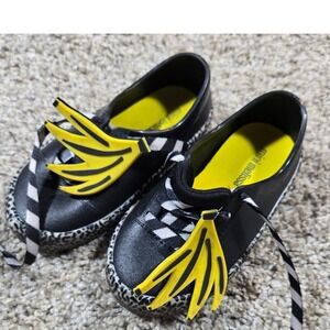 Mini Melissa x Fábula Street Sneaker - Toddler Size 8 -‎ Black/Banana